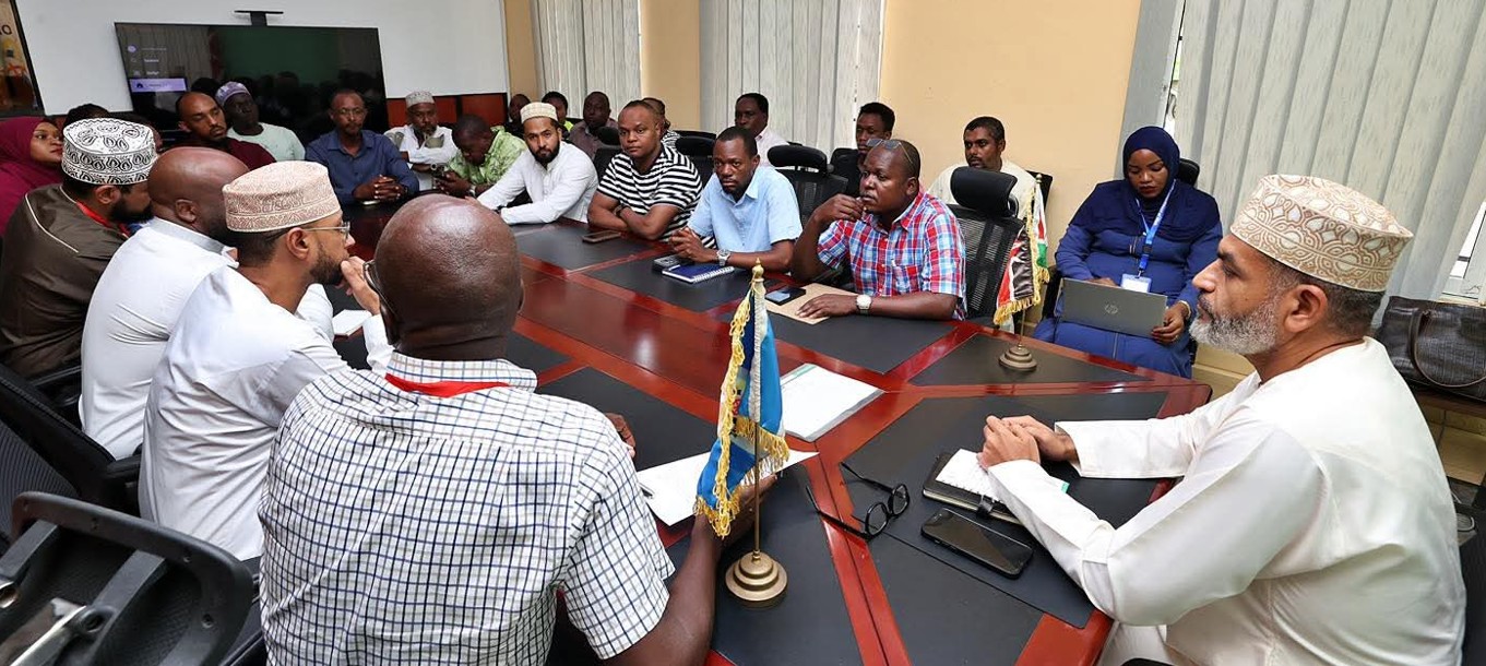 Mombasa taps youth groups to lead waste collection in new clean-up drive