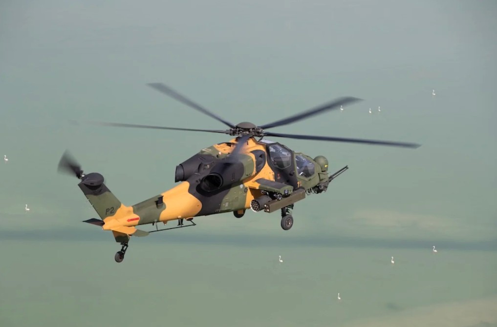 Turkey delivers T129 Atak Helicopters to Somalia's Navy