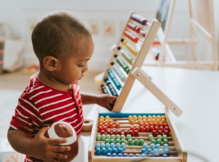 Screen time crisis: Experts warn disappearing traditional toys harming children's brains