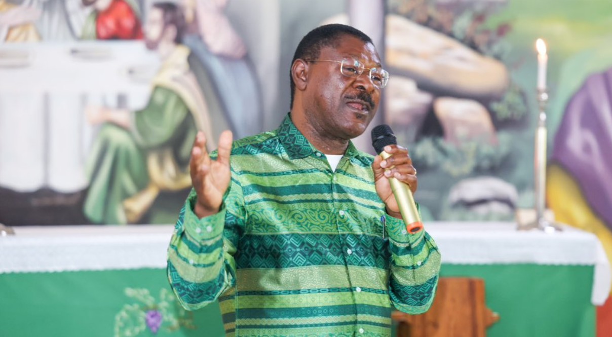 Kick out officials stealing from farmers, Wetang’ula urges cooperative members
