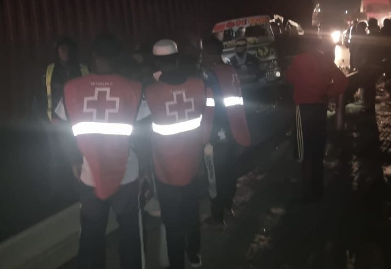 Fifteen injured in Mombasa road crash after PSV collides with cargo truck