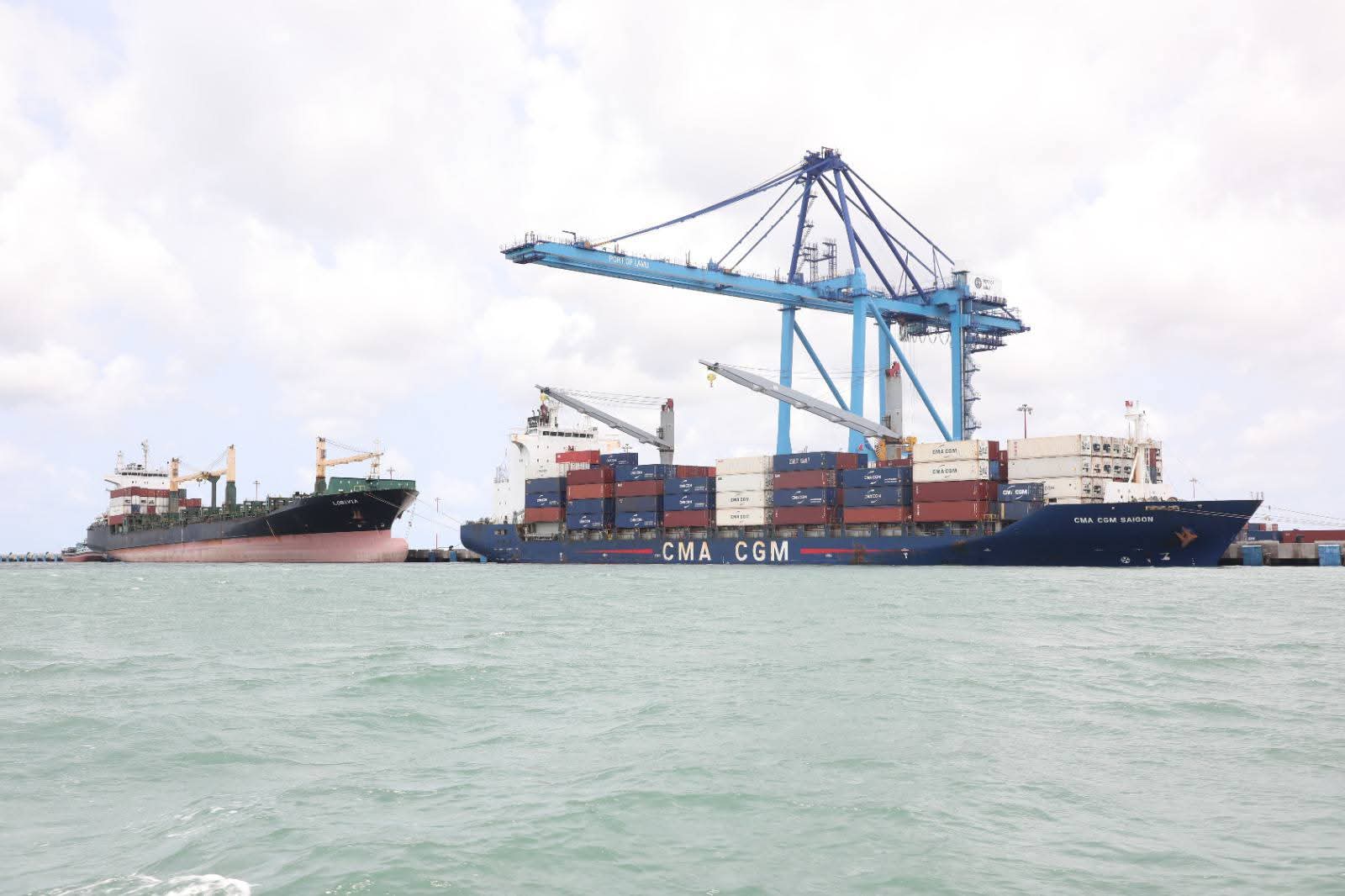 Lamu Port sets record with simultaneous berthing of two container vessels