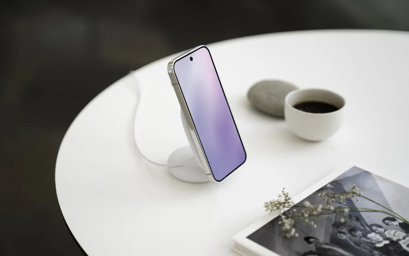 Google debuts first-ever magnetic wireless charging line