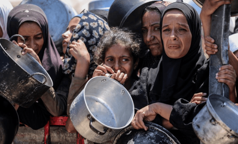 One million women, girls in Gaza face mass starvation: UN agency