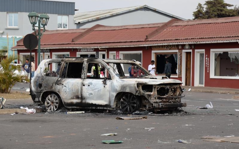 Madagascar's president condemns looting, calls for calm