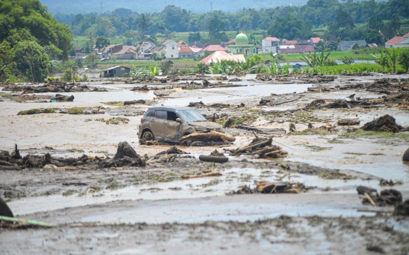 Landslides and mudslides: Why they happen
