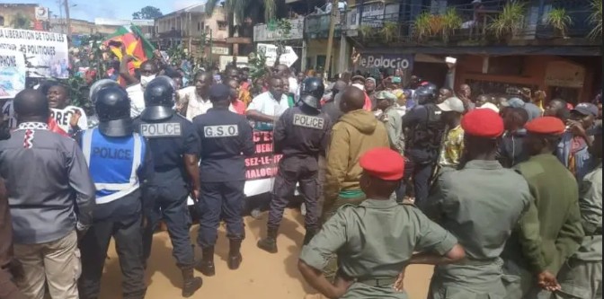 Amnesty International demands release of 36 opposition supporters jailed in Cameroon