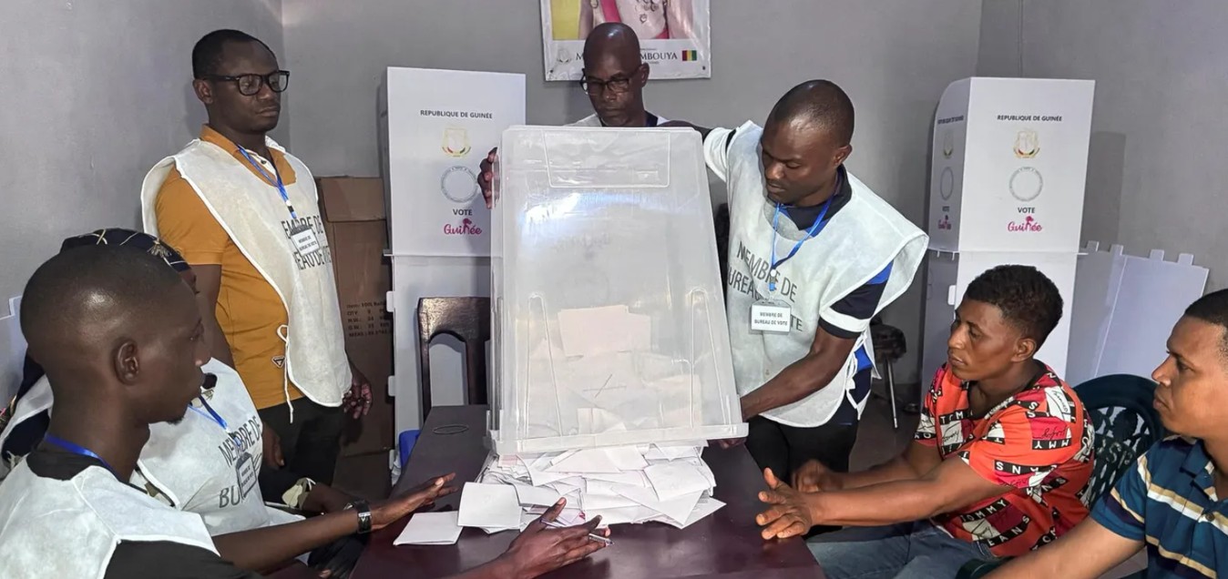 Guinea sets December 28 presidential election after constitutional changes