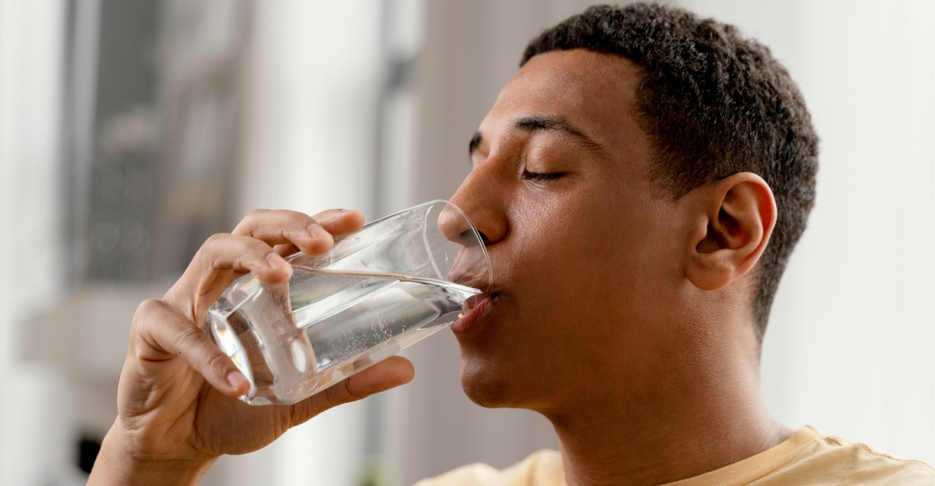 Not drinking enough water may spike stress hormones, new study finds