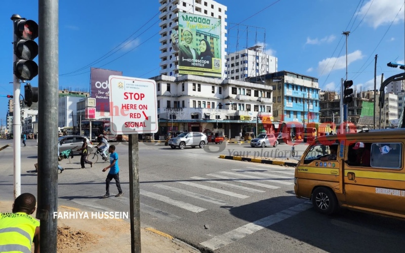Mombasa drivers, pedestrians express relief over installation of traffic lights at Saba Saba