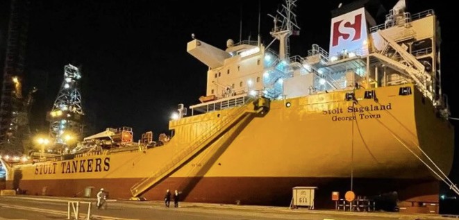 East African shipping routes on edge after pirates attempt to hijack tanker in Somalia