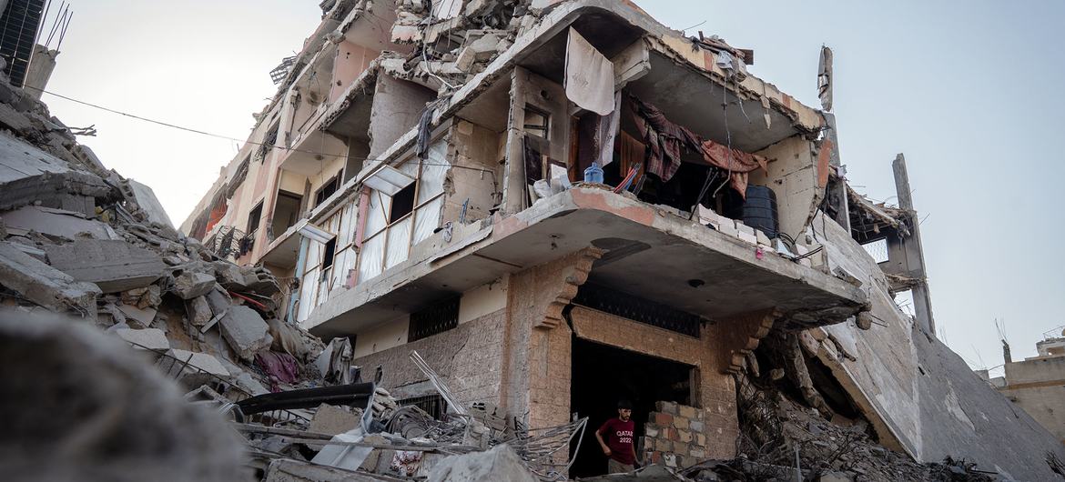 Gaza: Displaced Palestinians dealing with the ‘death of dignity’, warns UNICEF