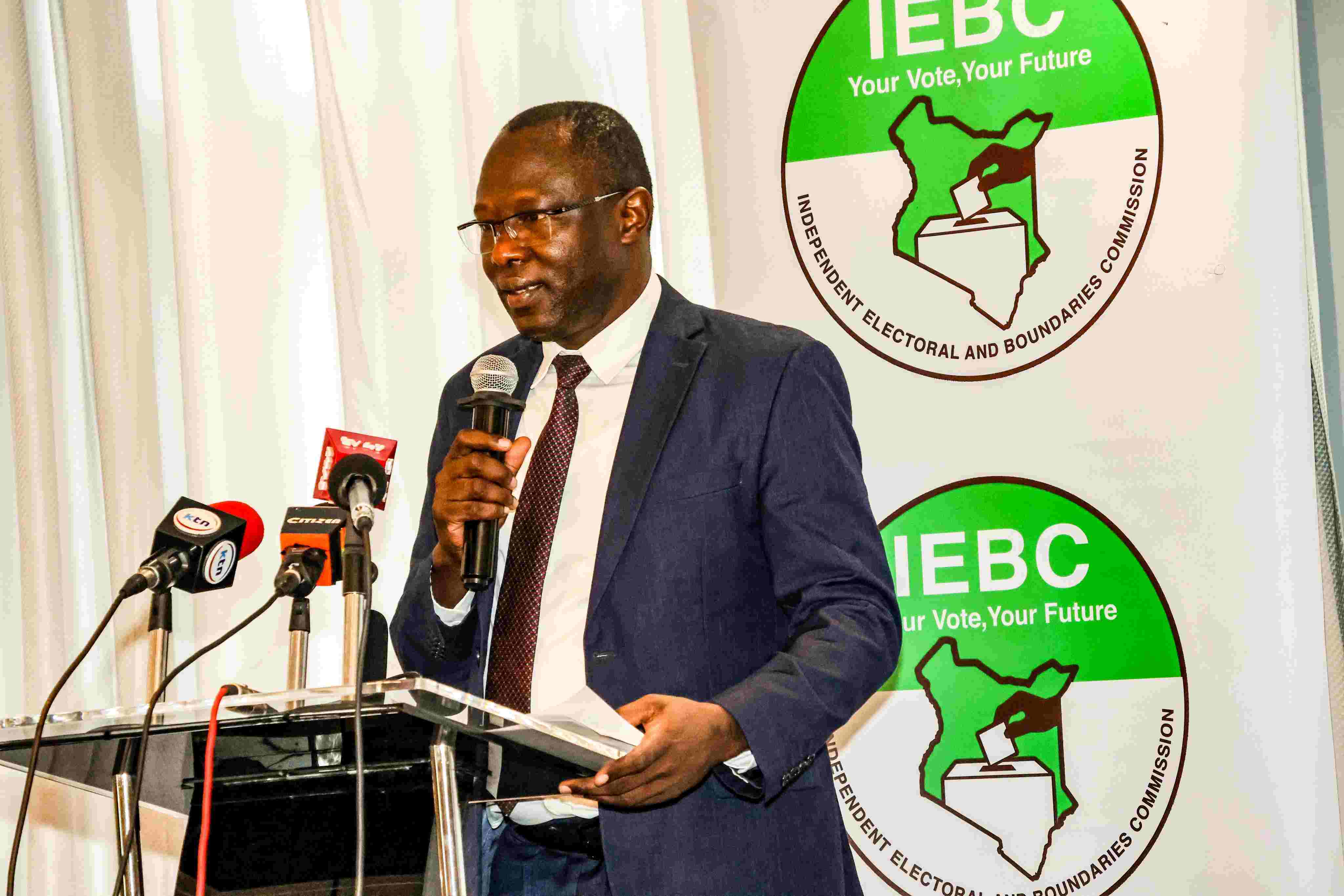 IEBC reports over 99 per cent KIEMS kit success in November 27 by-elections