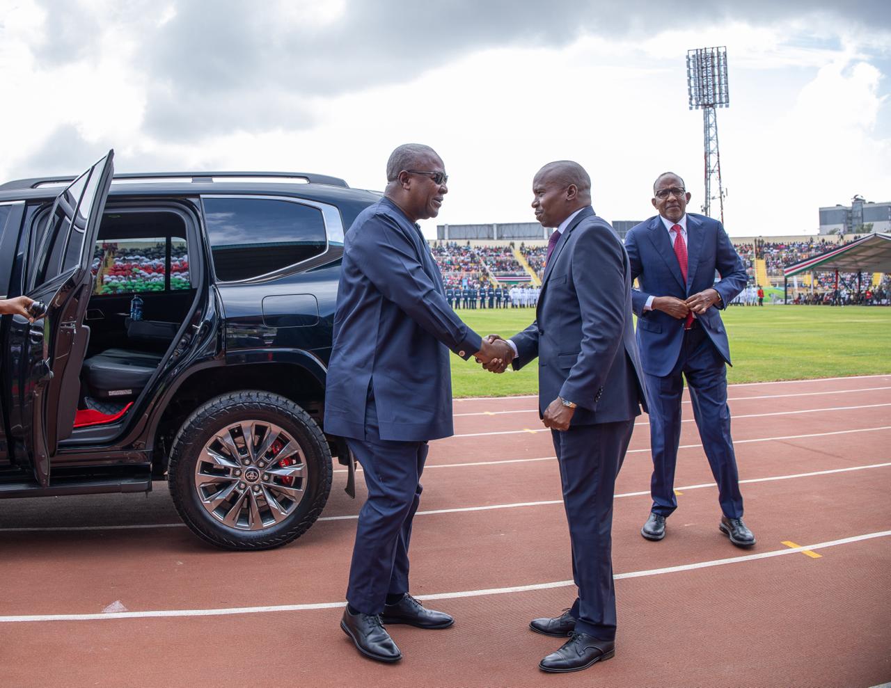 Ghana's President Mahama calls for Africa’s economic independence at Jamhuri Day fete