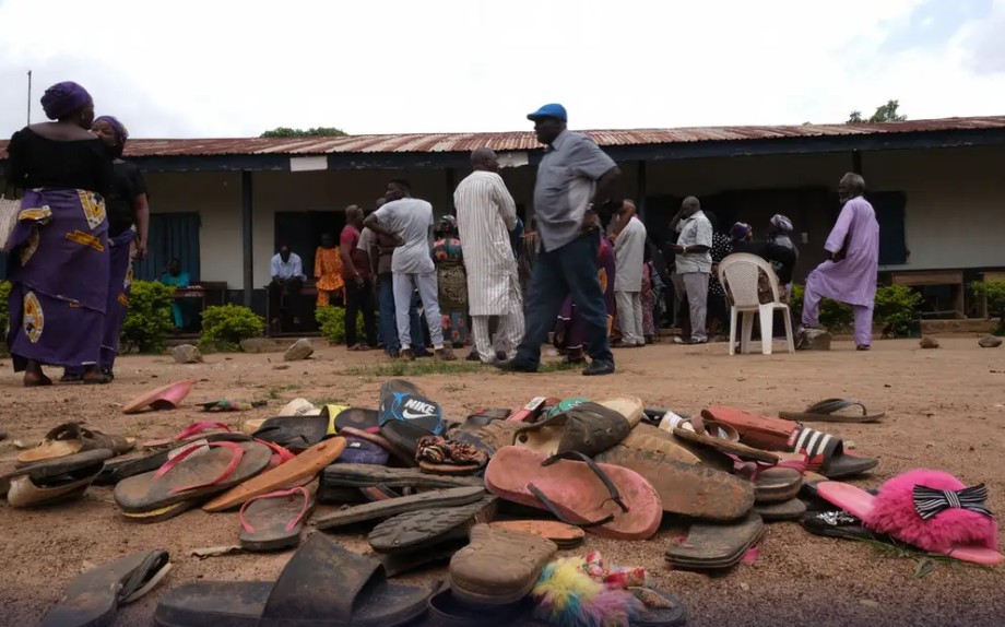 100 abducted schoolchildren in Nigeria released - reports