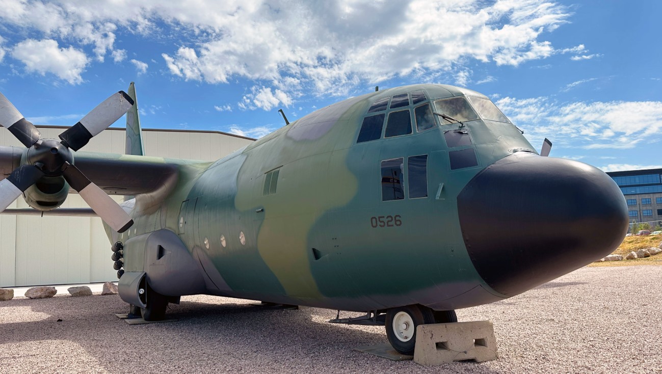 Burkina Faso detains 11 Nigerian military officers after unauthorised plane landing