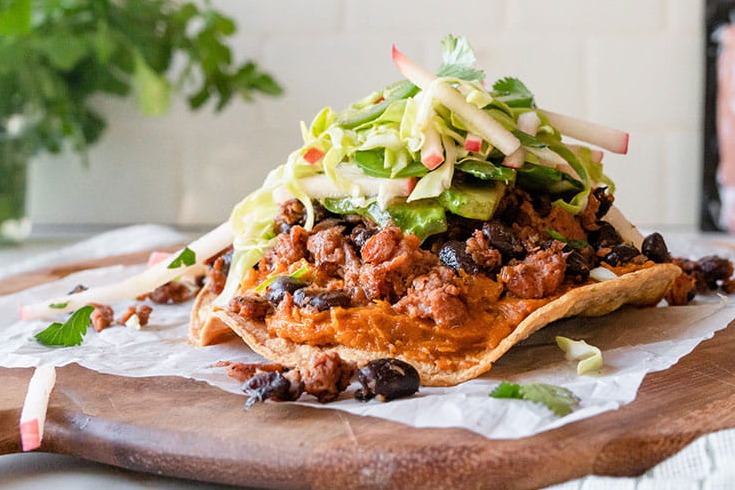How to make easy homemade mexican tostadas with seasoned minced meat, beans and cheese