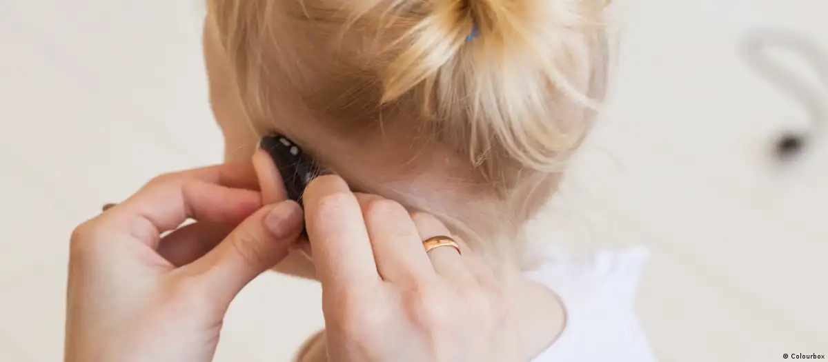 Hearing aids may cut noise by reading brain signals