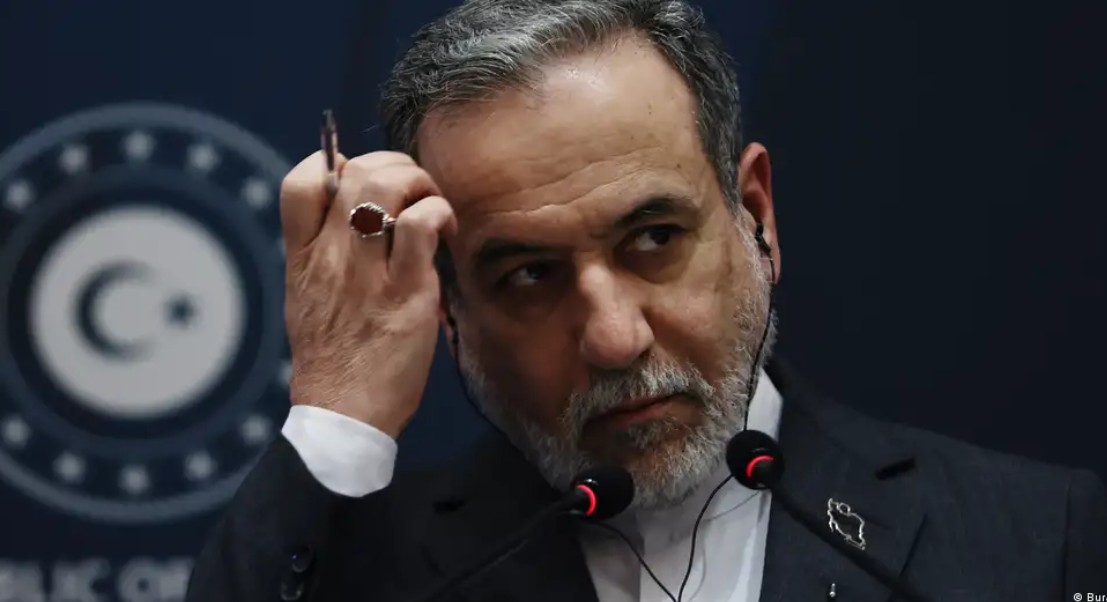 Iran submits 14-point counterproposal to US via Pakistan, demands full troop withdrawal