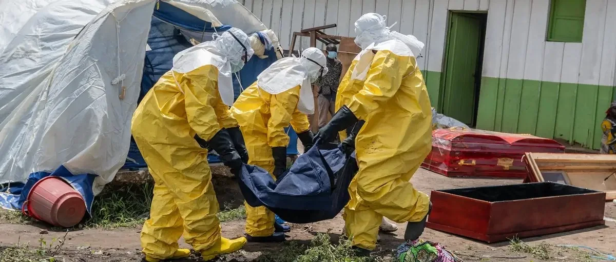 Ebola: Experts warn of scale and spread of deadly virus