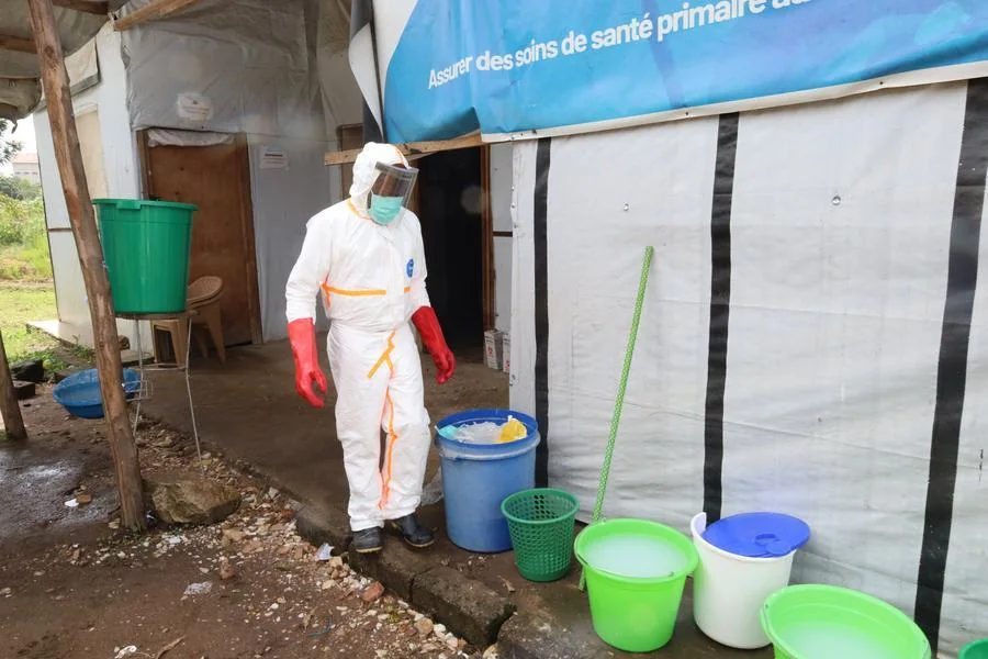 DR Congo suspends passenger flights to Ebola-hit Bunia
