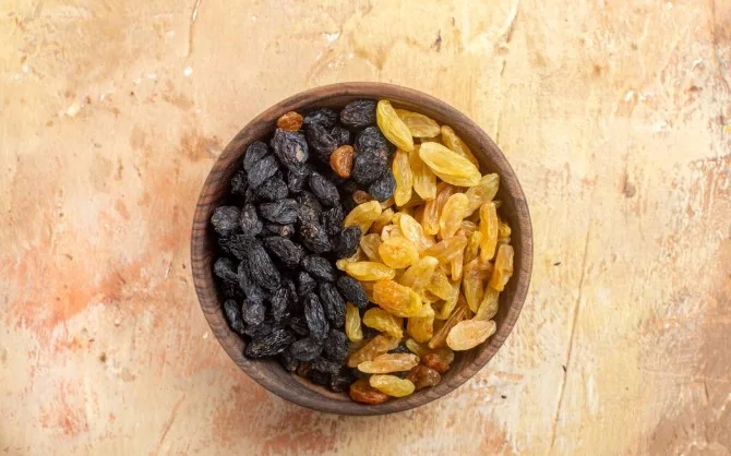 From breakfast bread to dinner rice: 8 ways raisins can transform your cooking