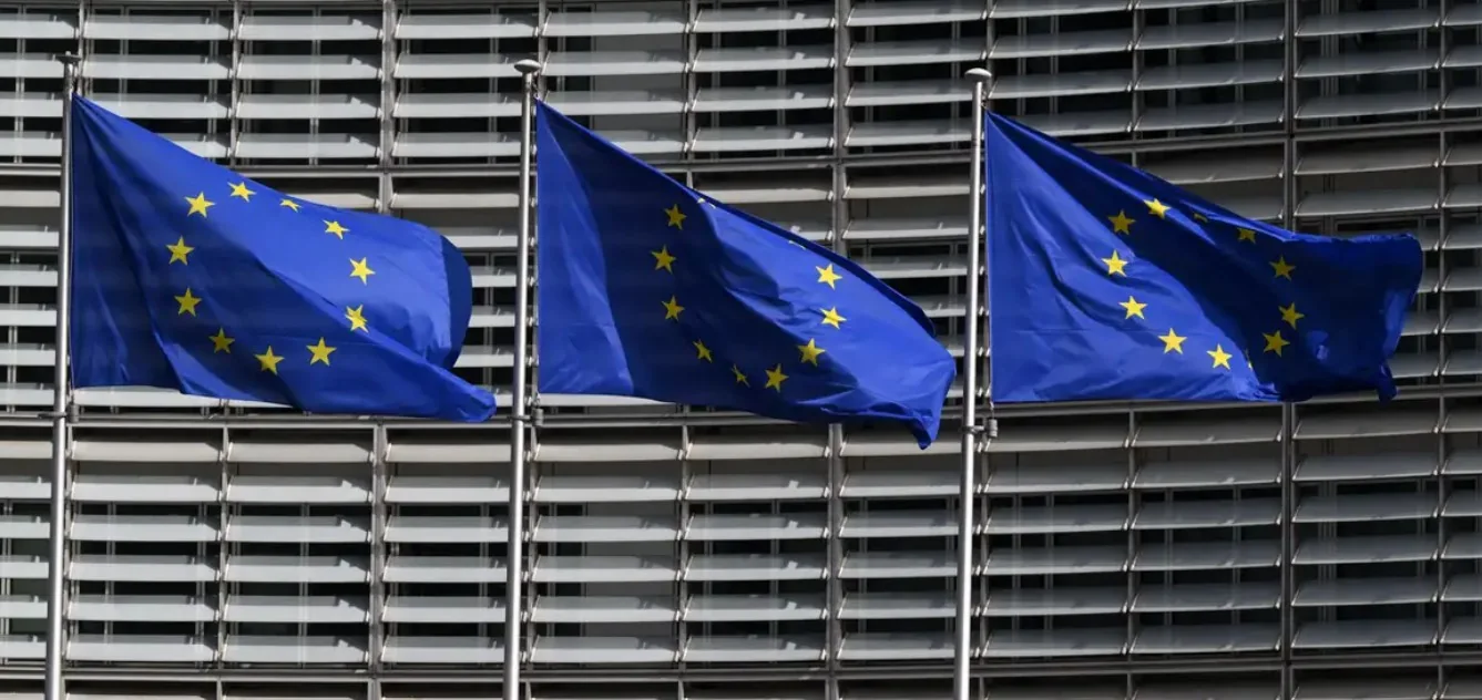 EU unveils new migration rules as asylum pact comes into force 