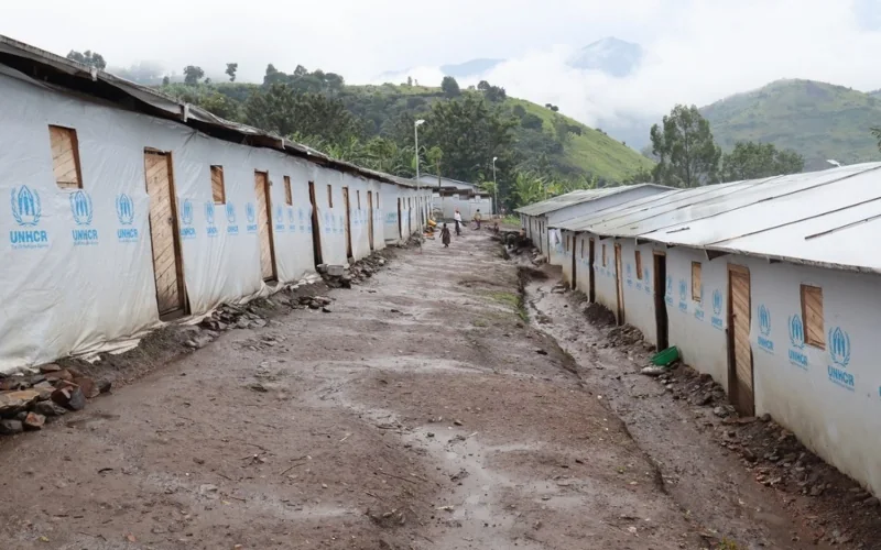 Poor conditions in displacement camps in DRC heighten Ebola risk: UN