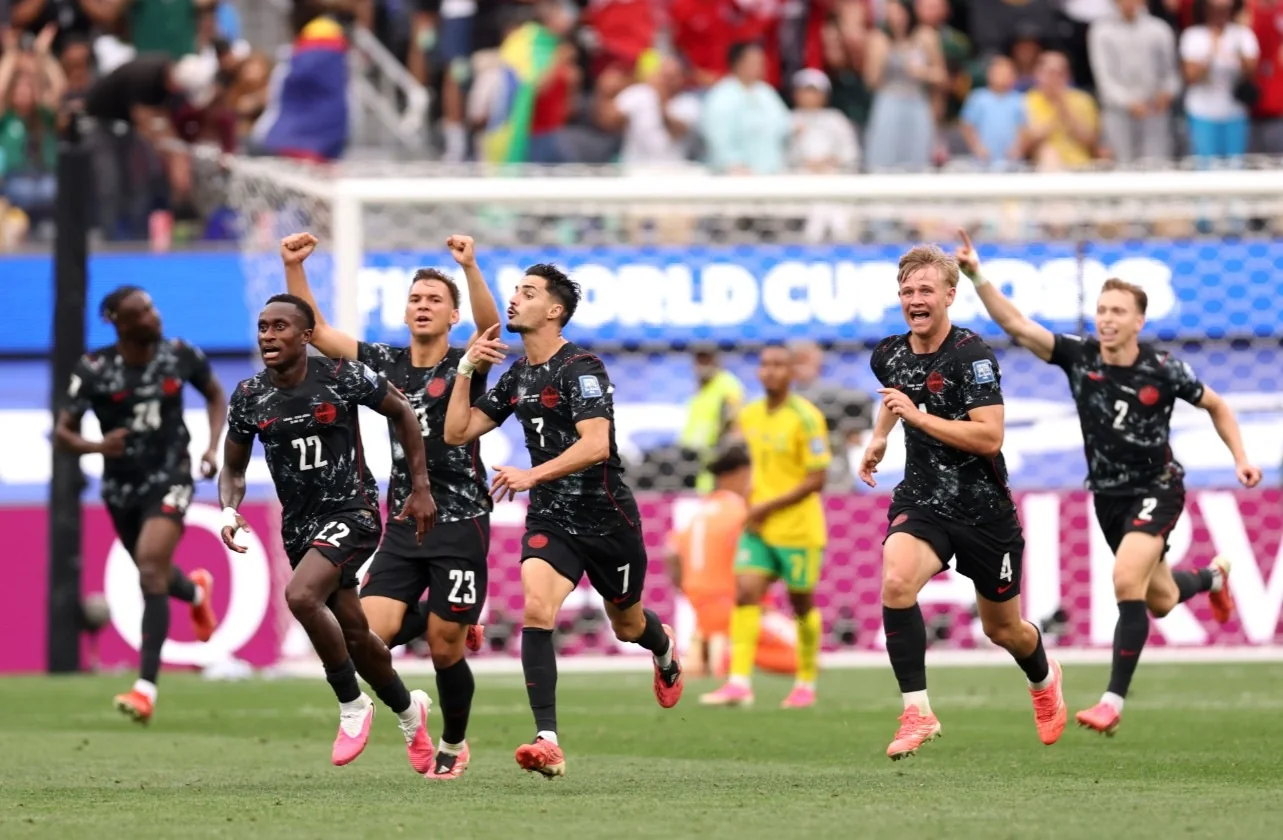Canada beats South Africa to reach FIFA World Cup round of 16 for first time