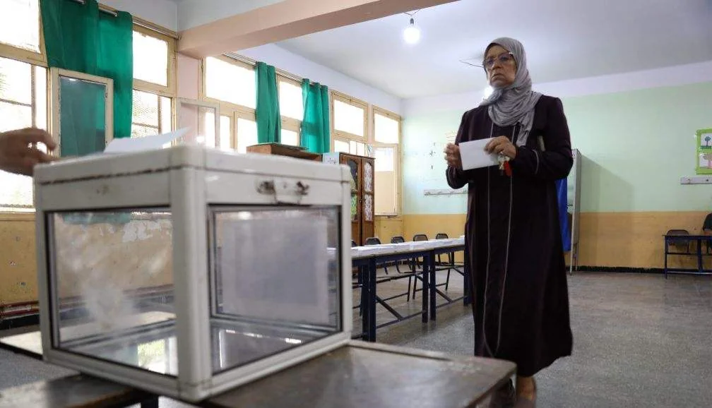 Algerian voters head to polls to elect new parliament