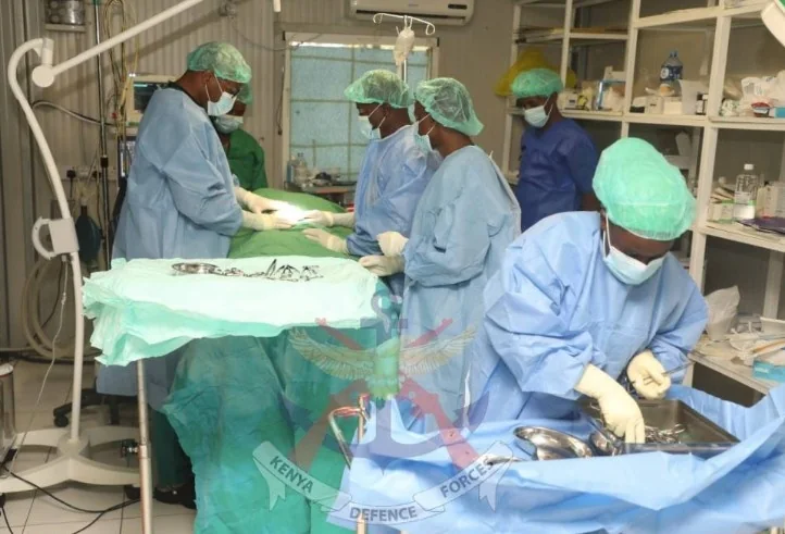 KDF medics perform surgeries on patients in Somalia under AUSSOM mission
