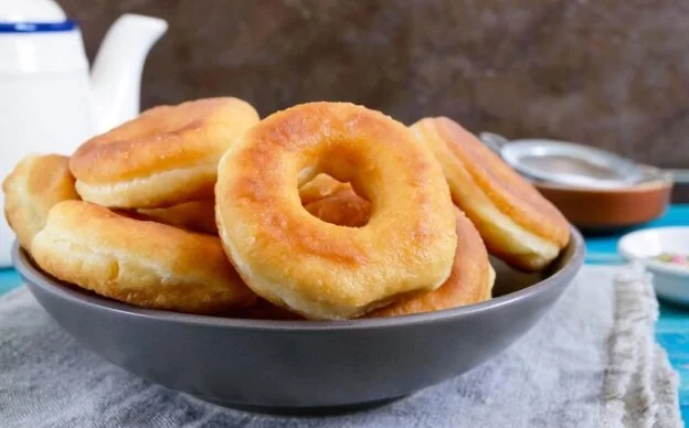 How to make doughnuts at home for friends and family