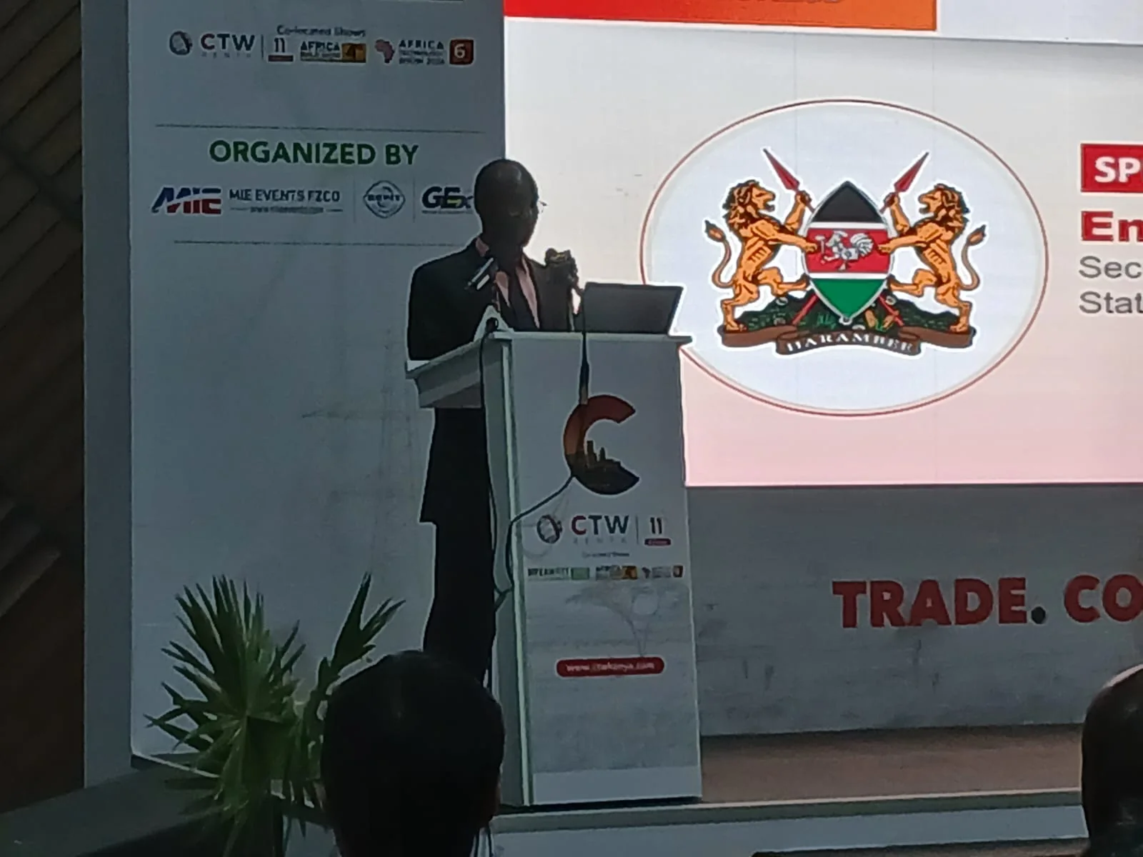 Kenya plans 8,000km grid expansion as it woos Chinese clean energy investors