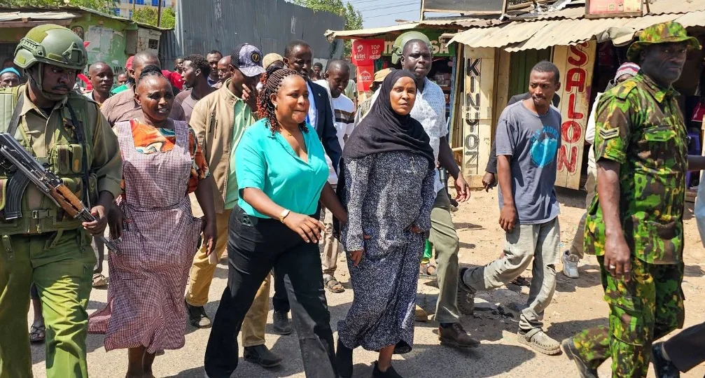 𝐄𝐚𝐬𝐭𝐥𝐞𝐢𝐠𝐡 𝐕𝐨𝐢𝐜𝐞 𝐍𝐞𝐰𝐬 - Isiolo police officers transferred after rising insecurity, protest over woman's killing